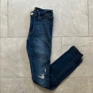 Hollister Dark Wash Distressed Jeans Size 0